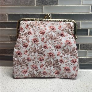 Floral change purse